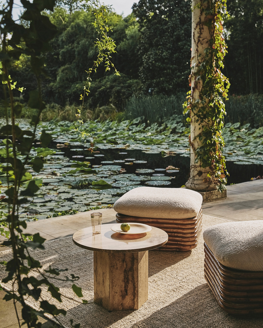 Epic Coffee Table, Ø60, Travertine