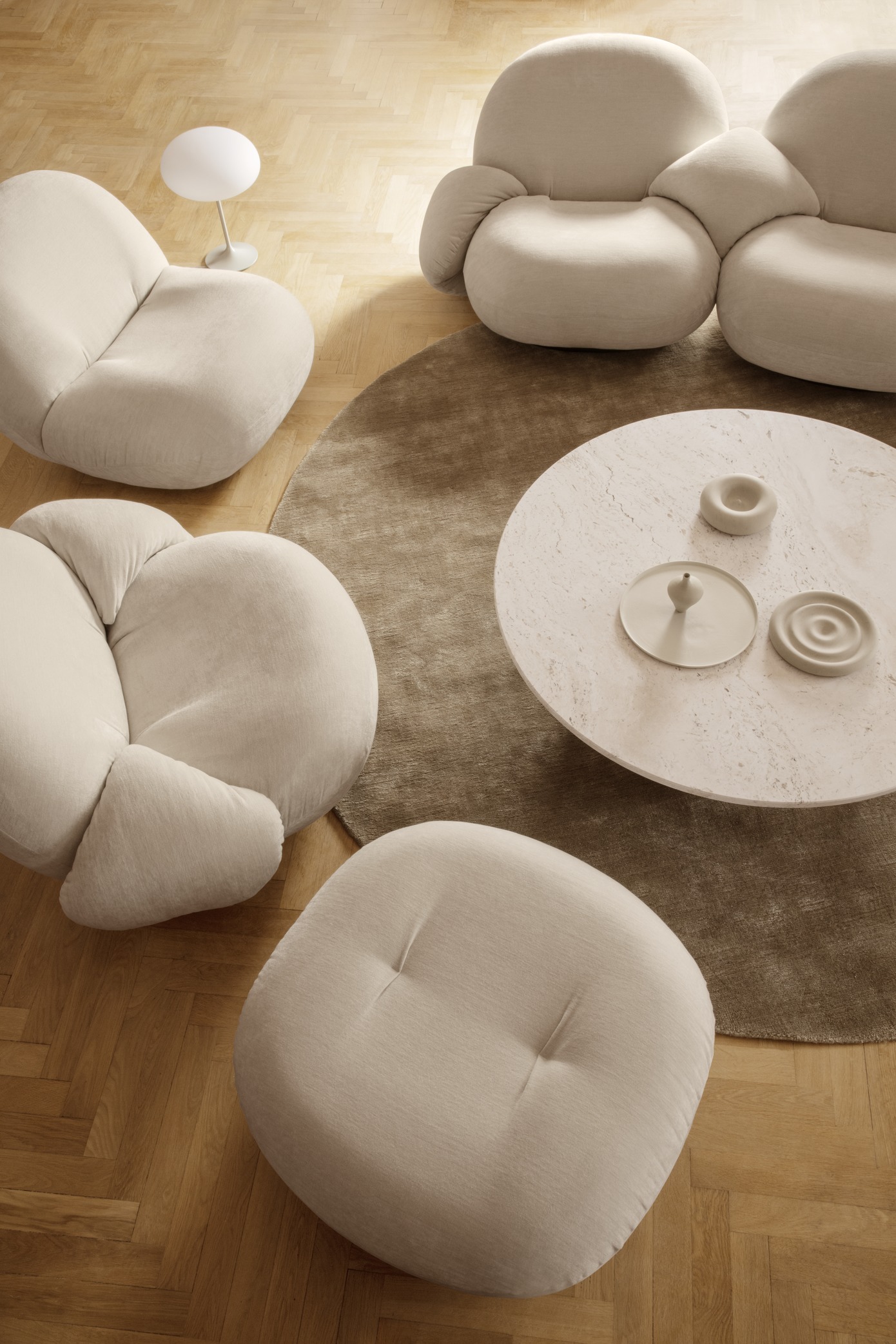 Epic Coffee Table, Ø110, Travertine