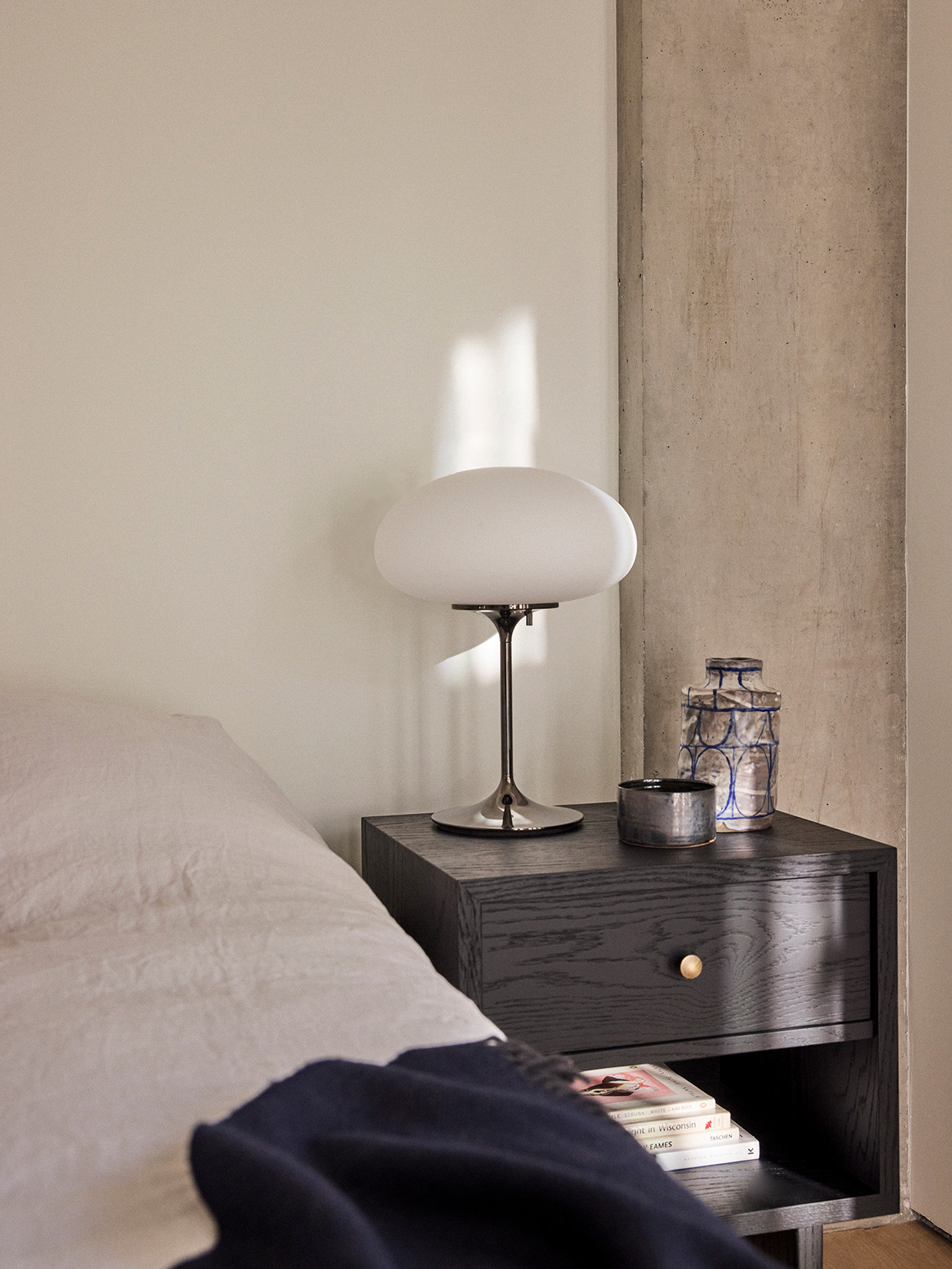 Stemlite Table Lamp, H42, Black Chrome Base