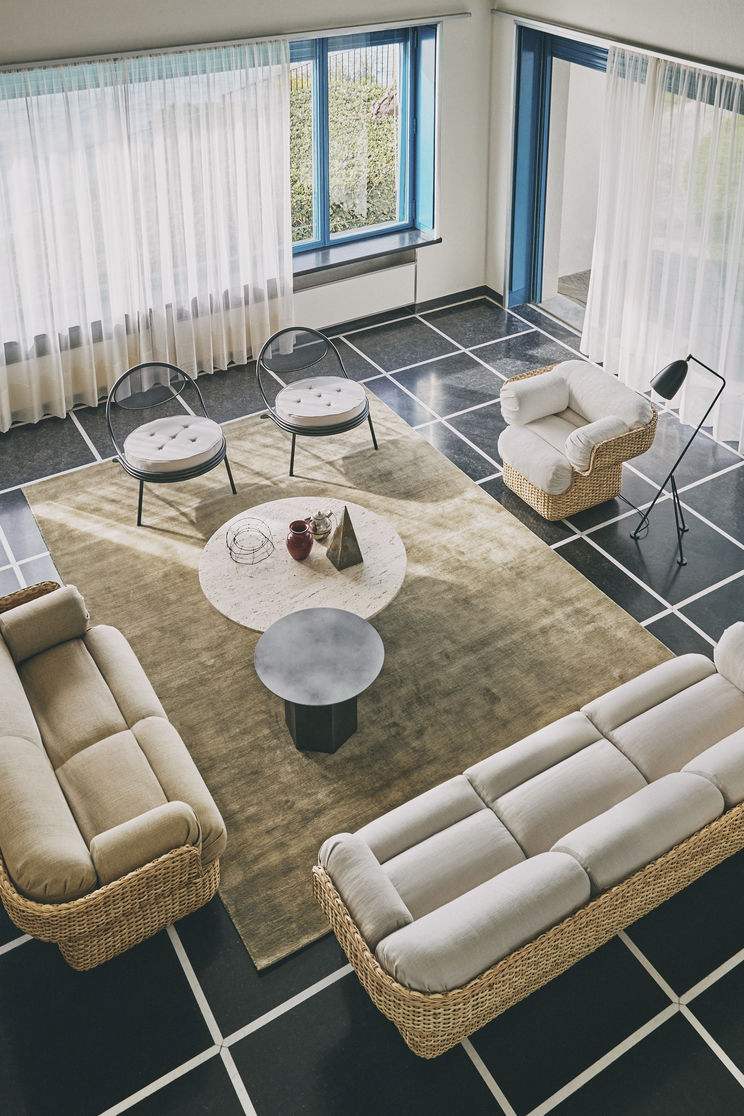 Epic Coffee Table, Ø110, Travertine