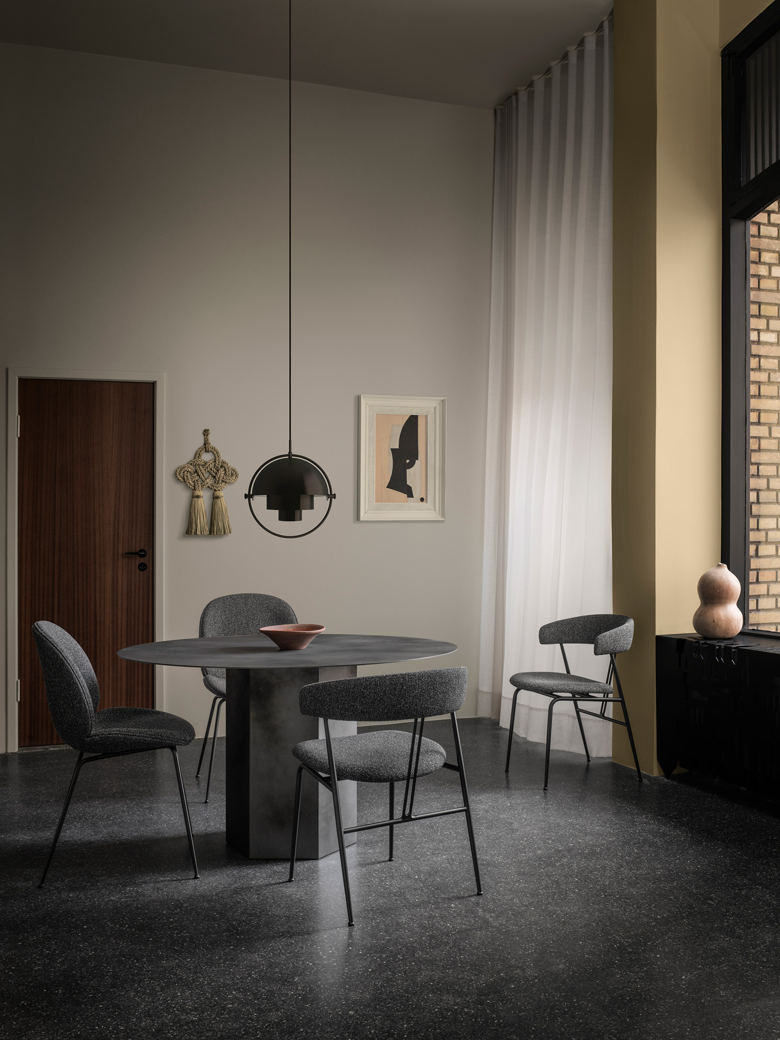 Violin Dining Chair, Fully Upholstered, Black Matt Base