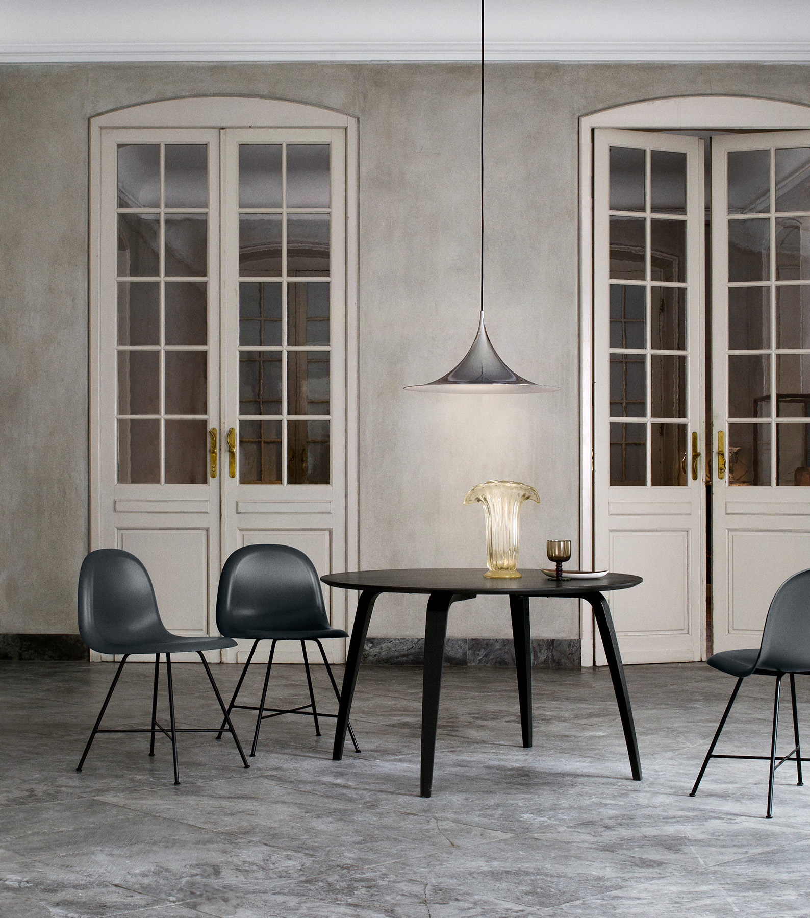 GUBI 3D Dining Chair, Un-Upholstered, Black Matt Center Base, Wood Shell