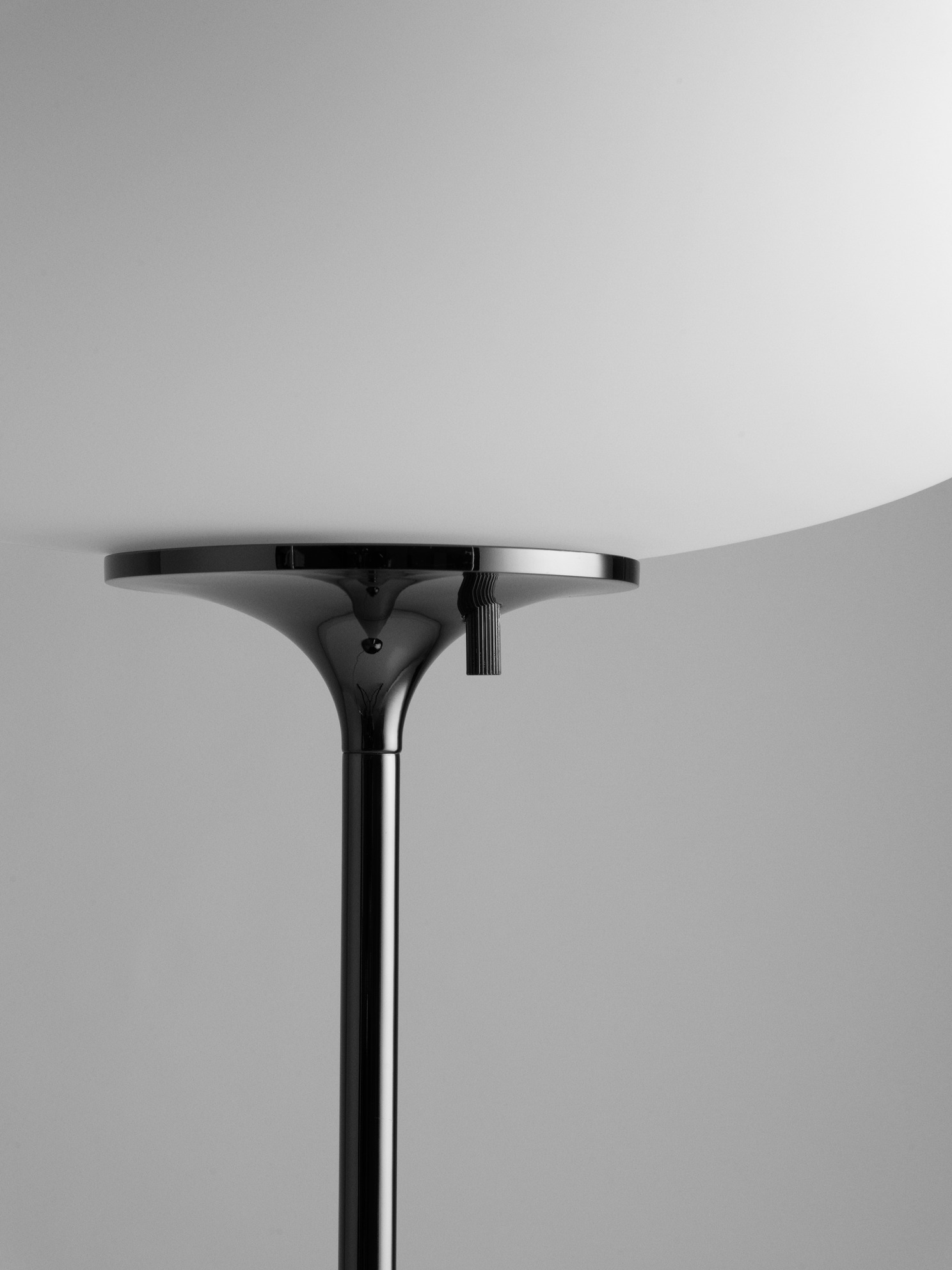 Stemlite Floor Lamp, H110, Black Chrome Base