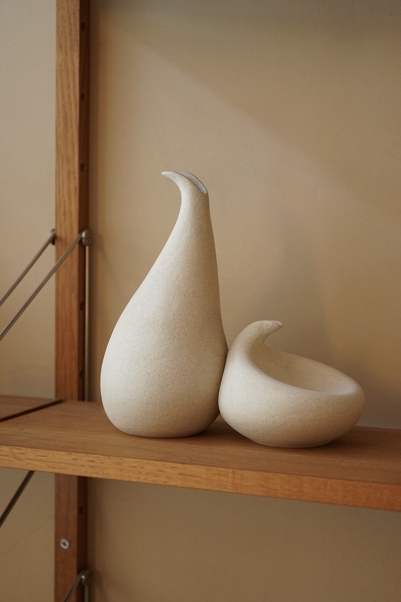 Dialogue Vase – No. 16, Granite (M, set of 2)