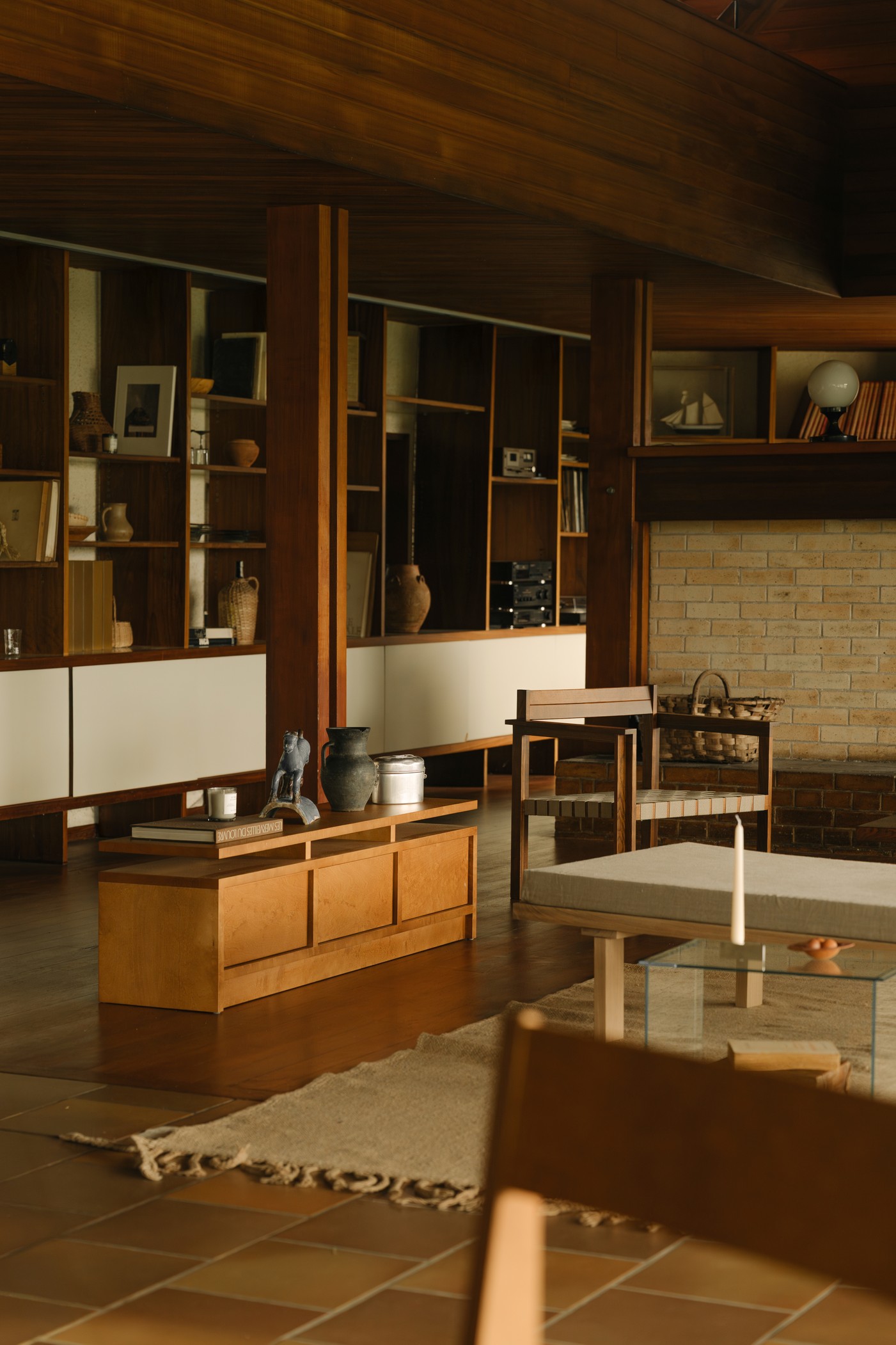 Ratio Console, Warm Brown Birch