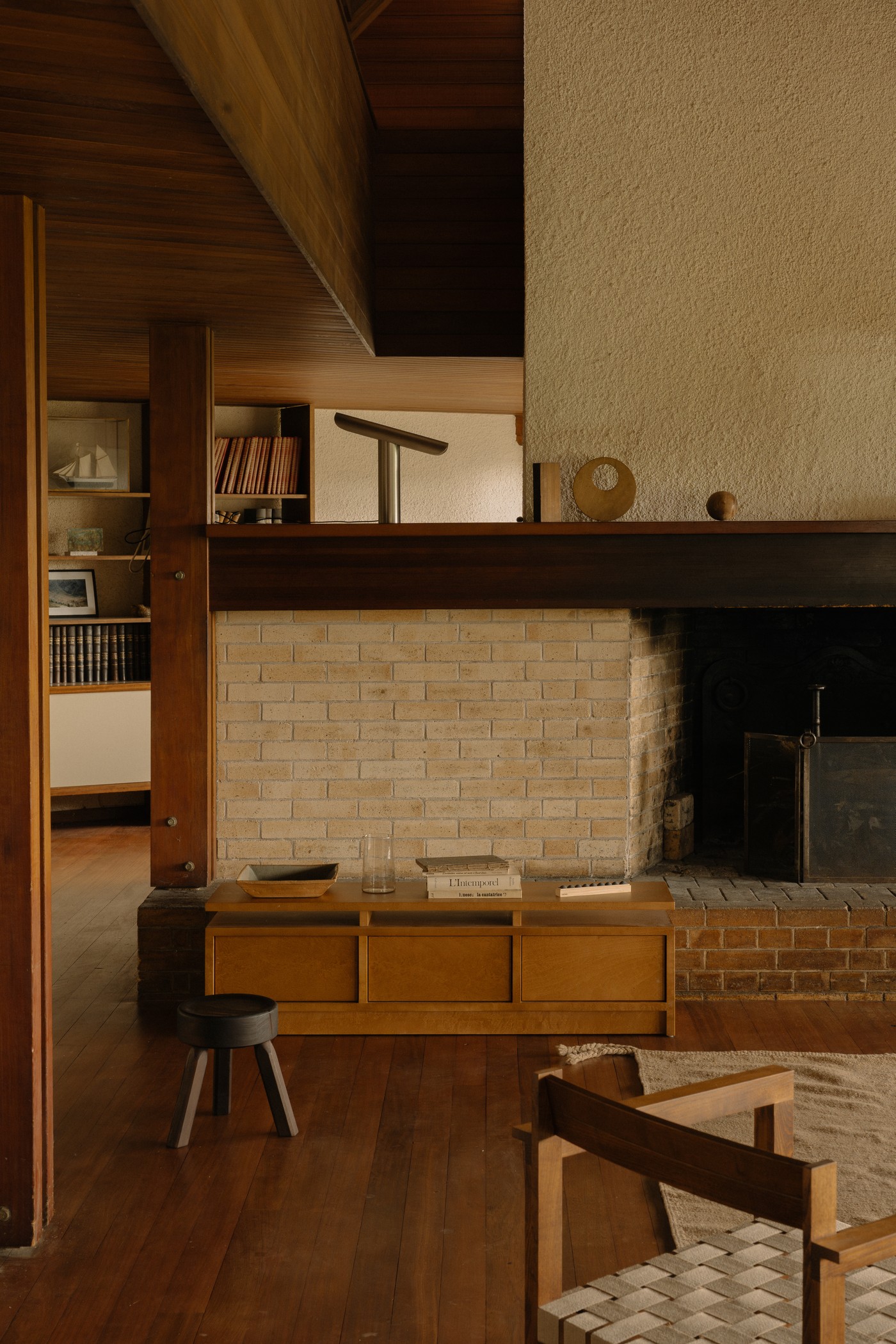 Ratio Console, Warm Brown Birch