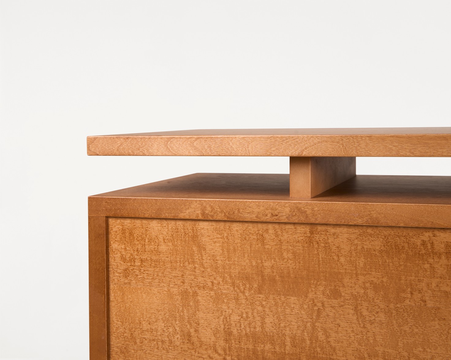 Ratio Console, Warm Brown Birch