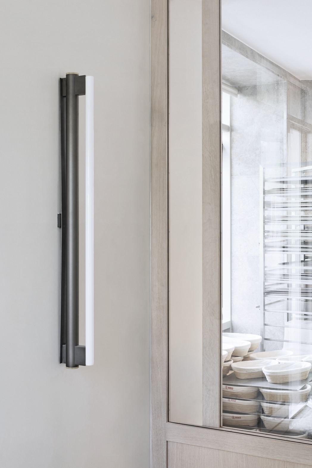 Eiffel Wall Single 1000