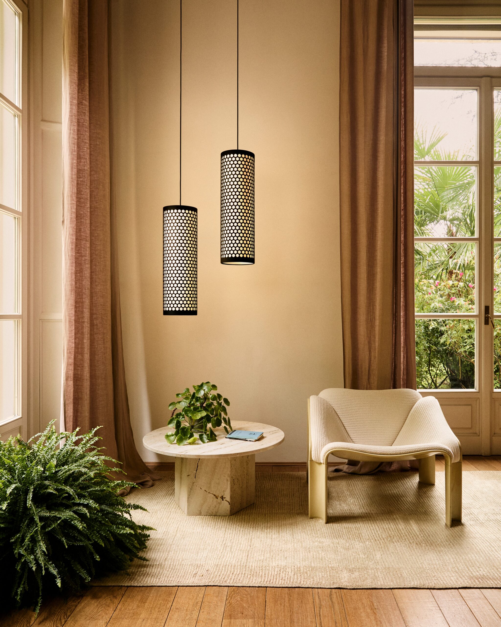 F300 Lounge Chair, Pastel Green Base