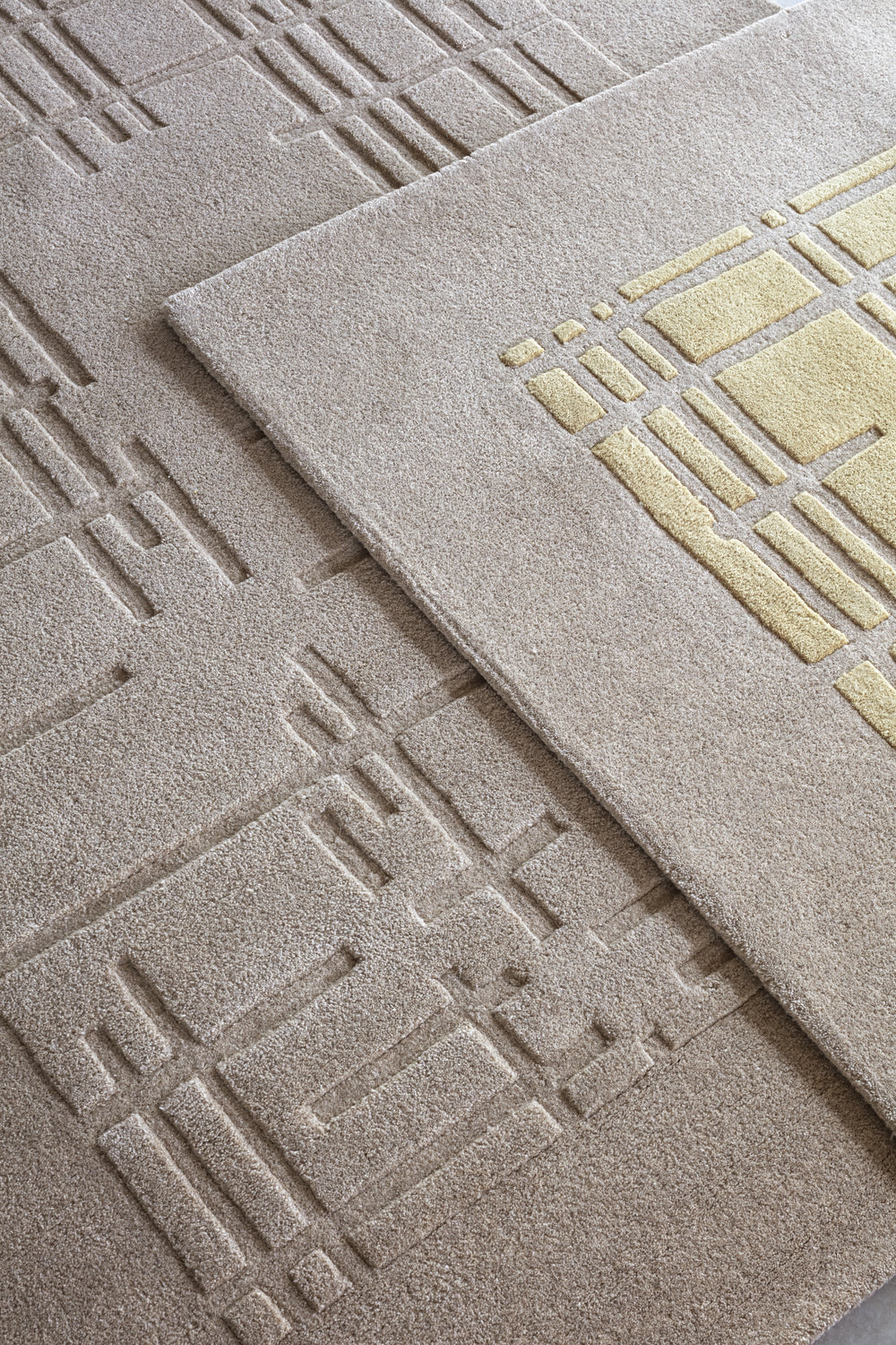 Symmetry Rug, Sun