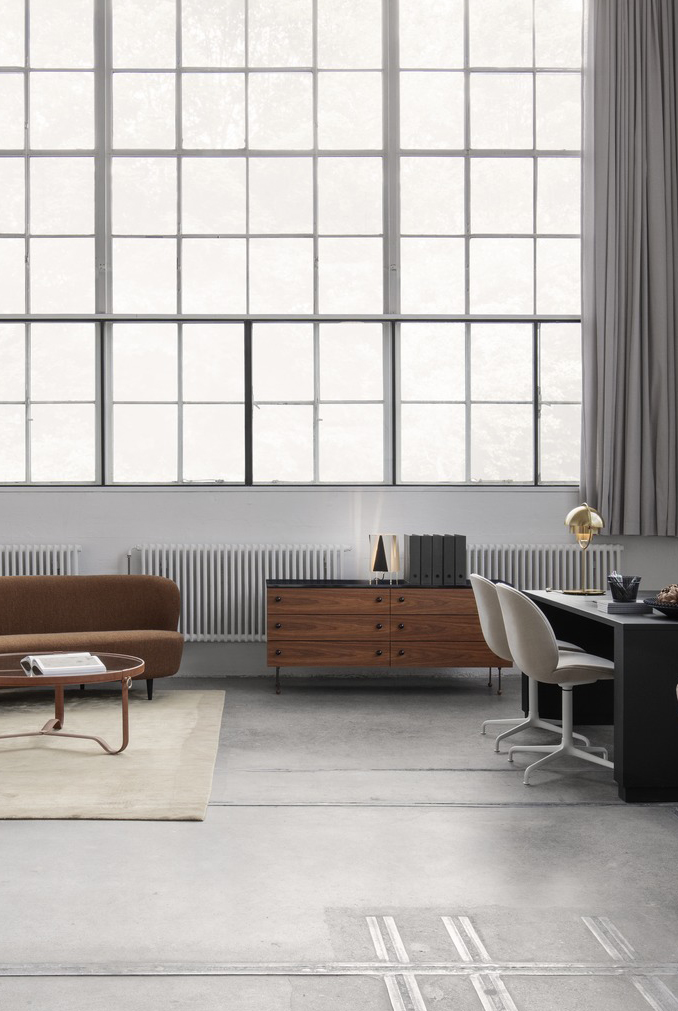 62 Sideboard