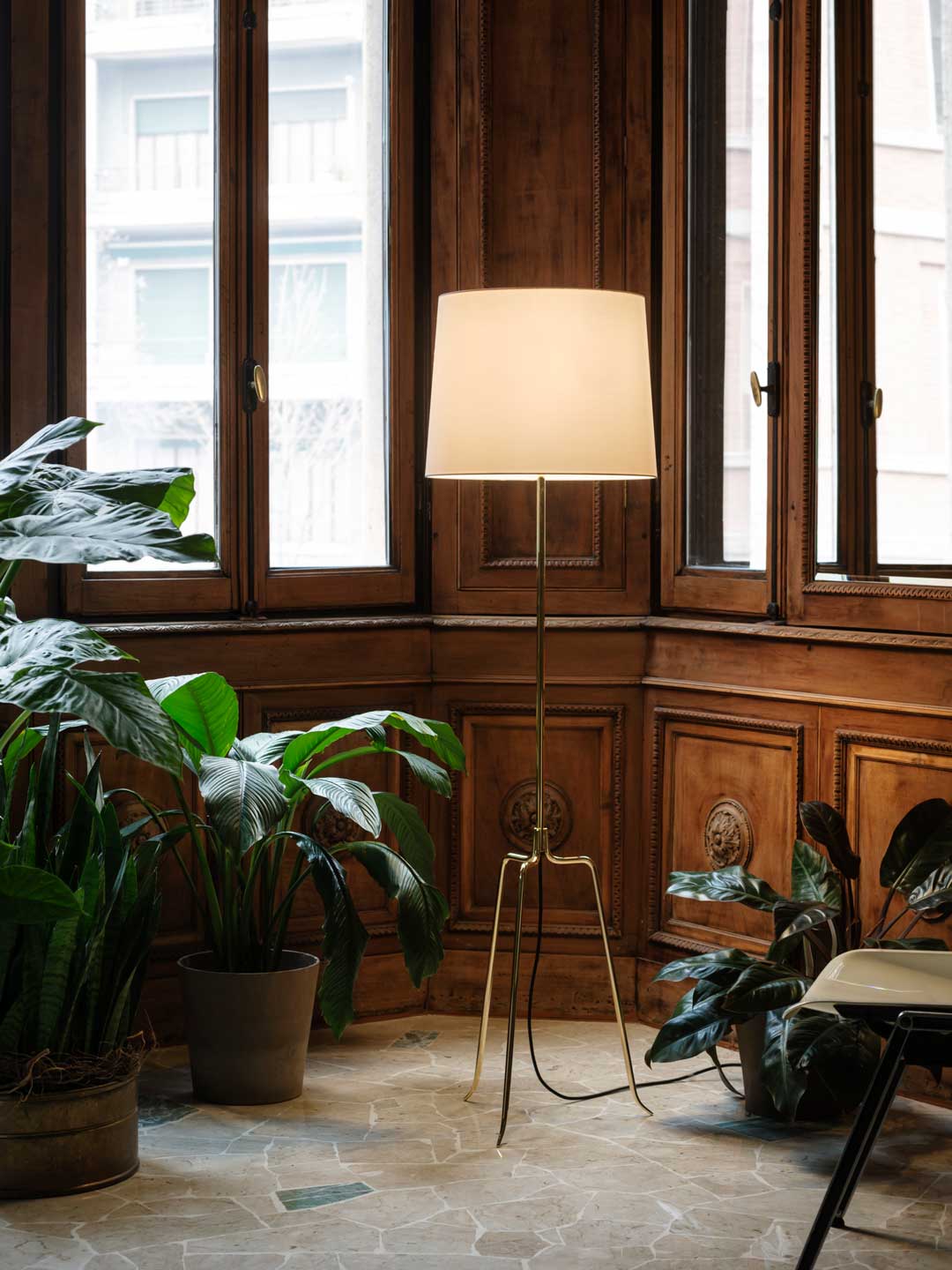 Dreistelz Floor Lamp
