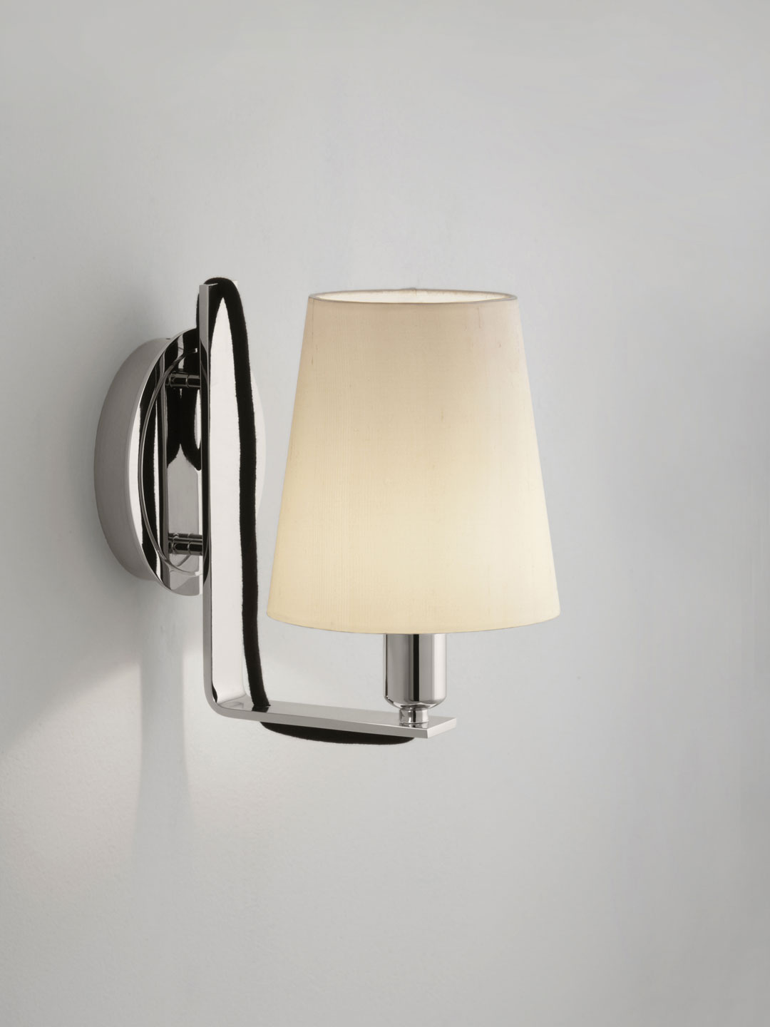 Krems Wall Lamp
