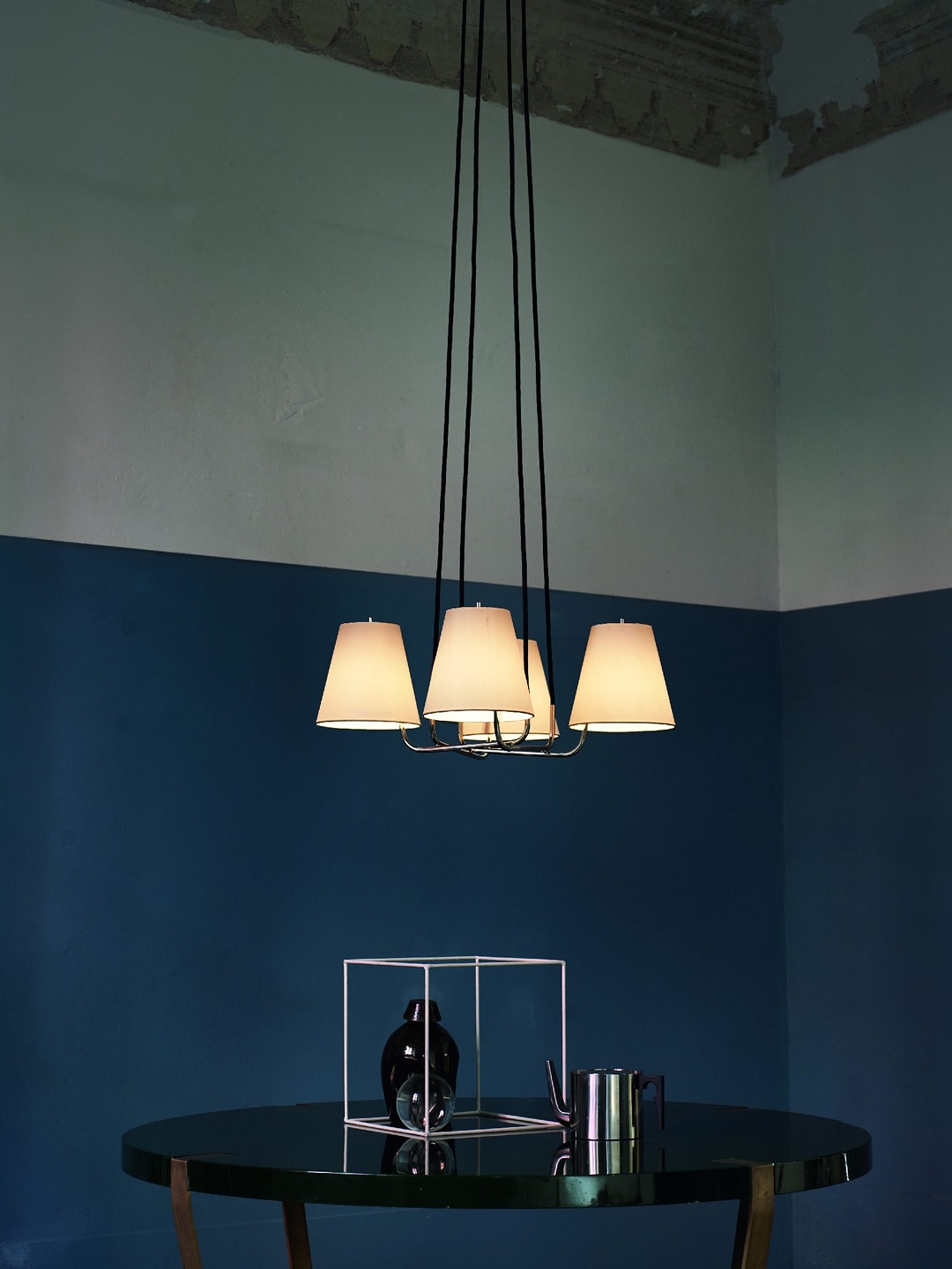 Corona Pendant