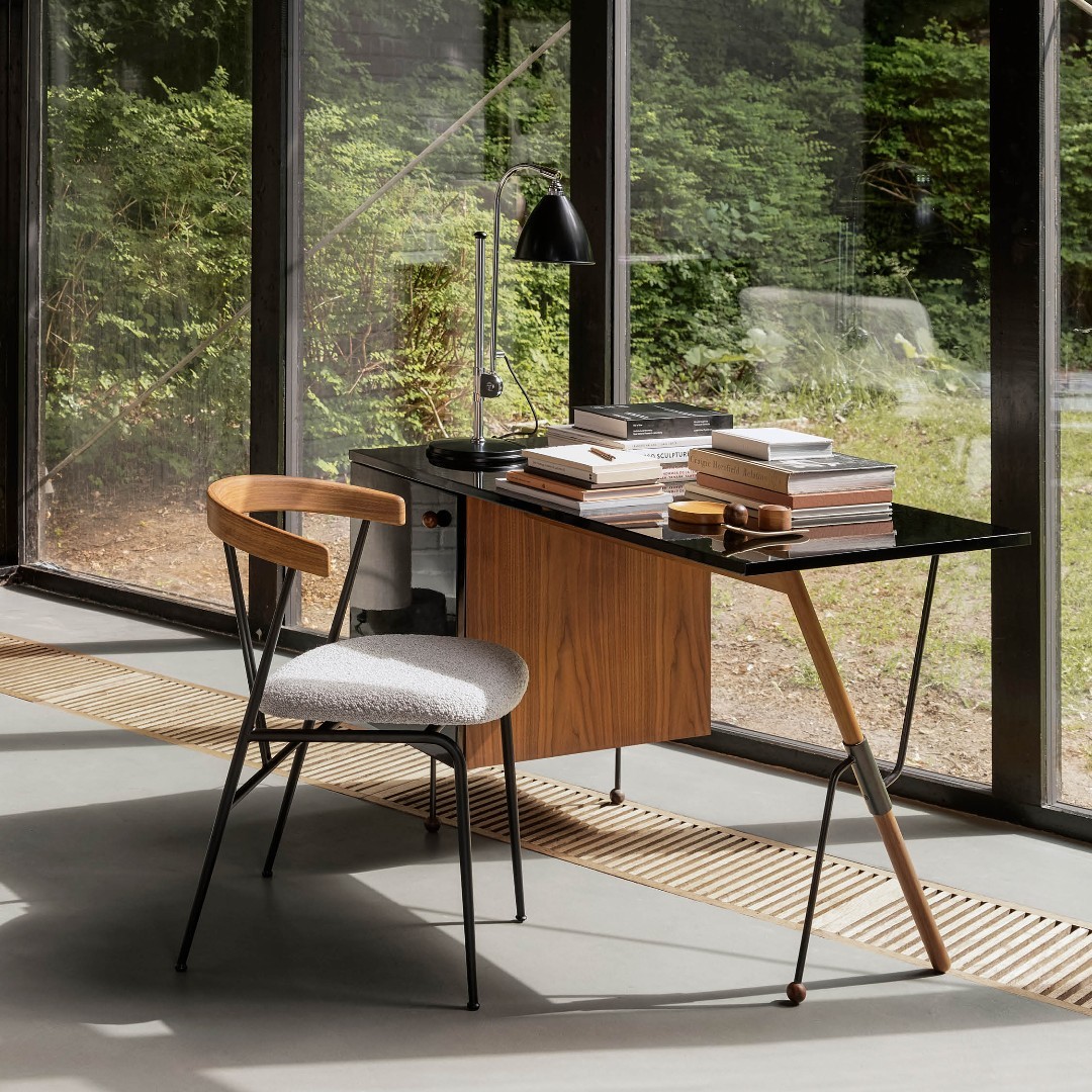 62 Desk