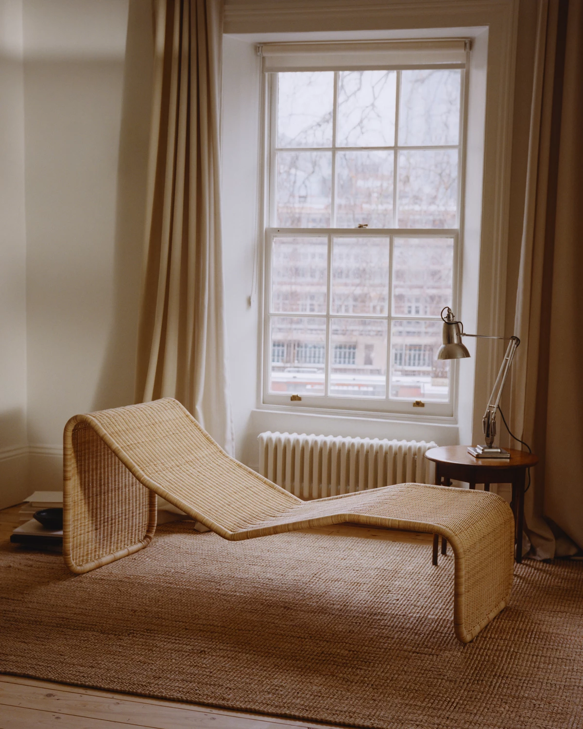 P3S Chaise Longue, Rattan Base