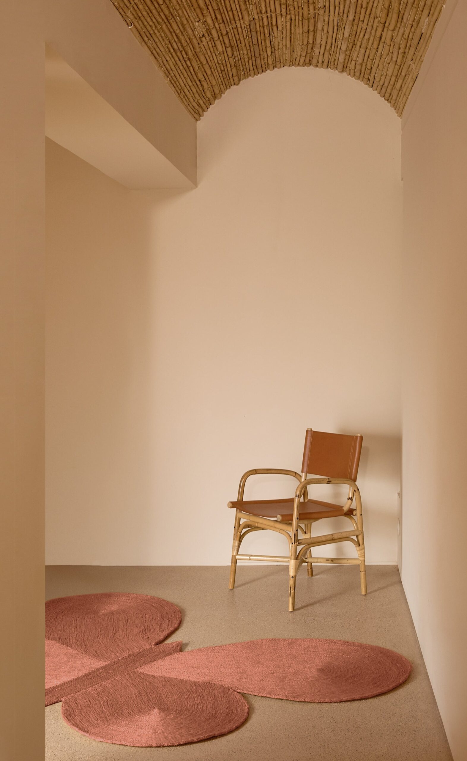 Lucia Eames™ Butterfly Jute rug, Terracotta