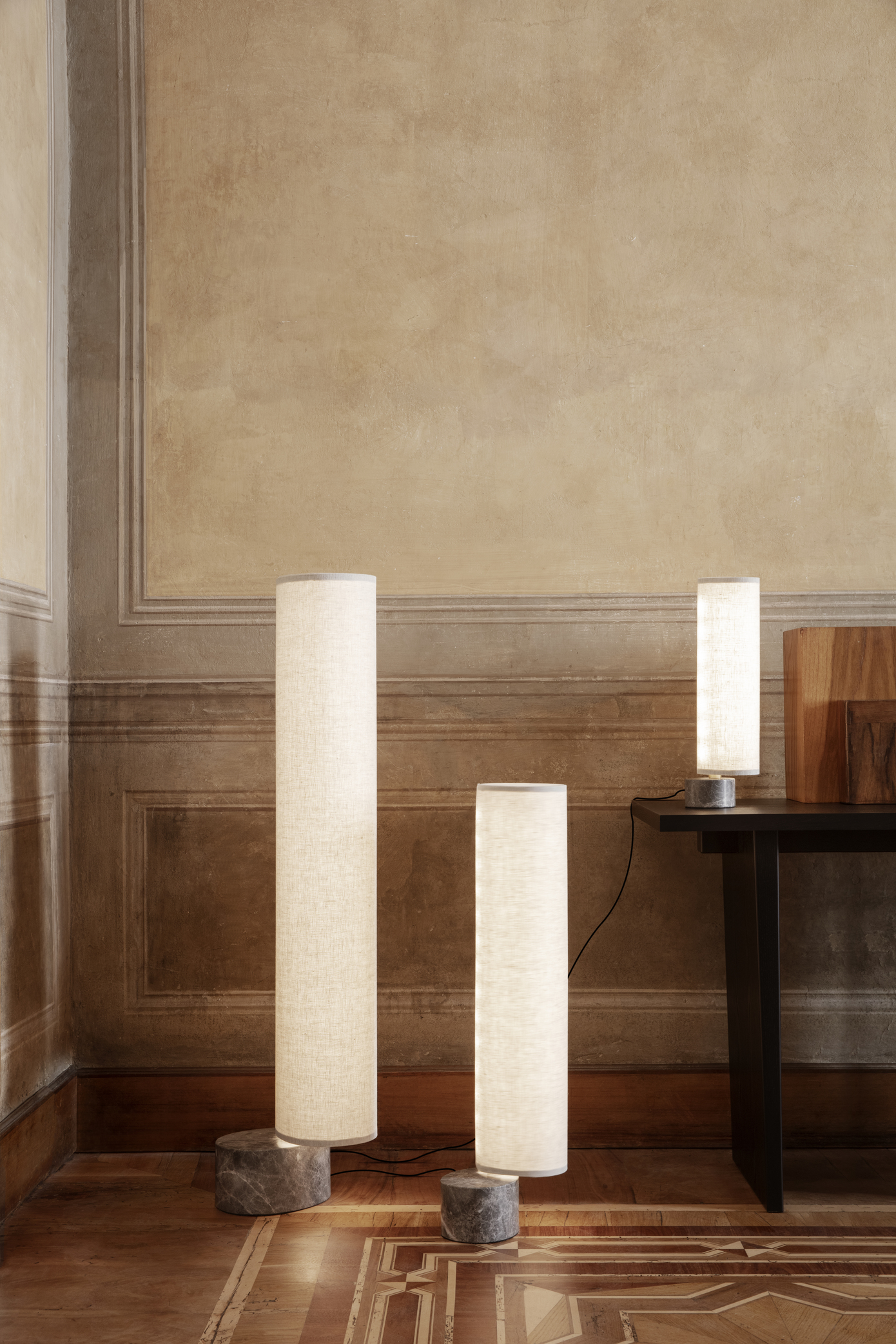 Unbound Floor Lamp, H120