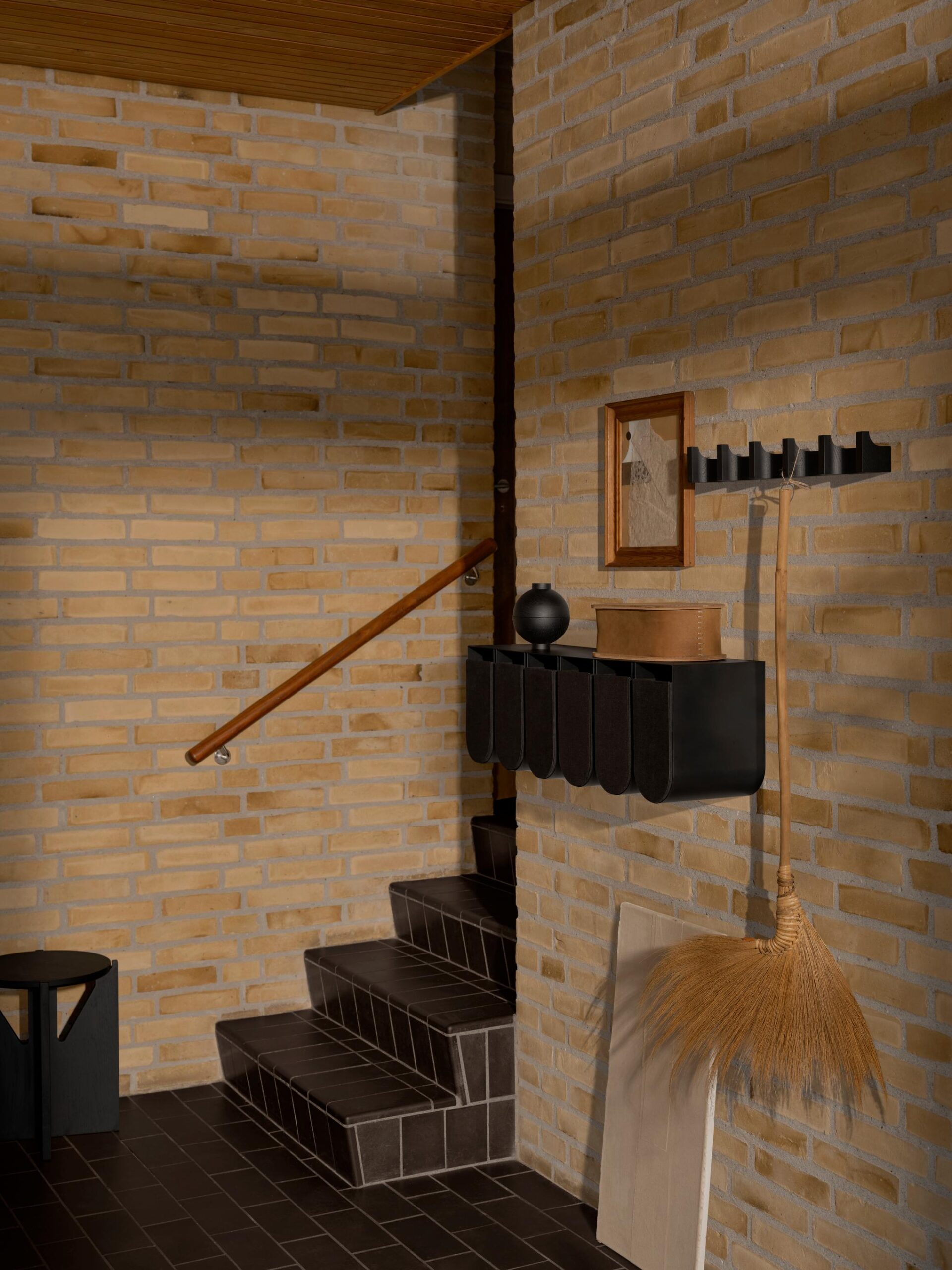 Curved Wall Shelf